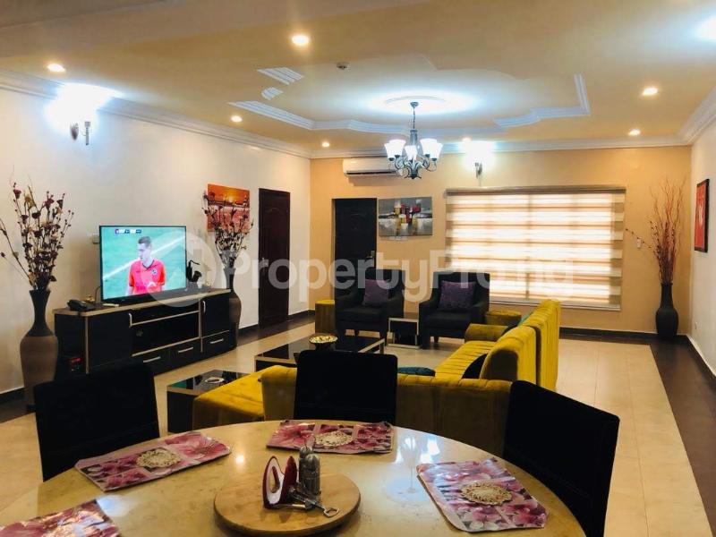 3 bedroom Flat / Apartment for shortlet ... ONIRU Victoria Island Lagos