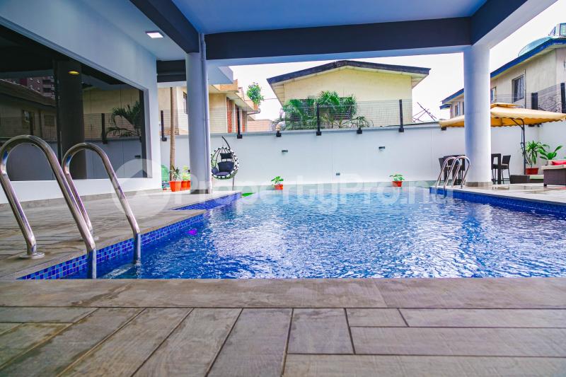 3 bedroom House for rent Ademola Adetokunbo Victoria Island Lagos