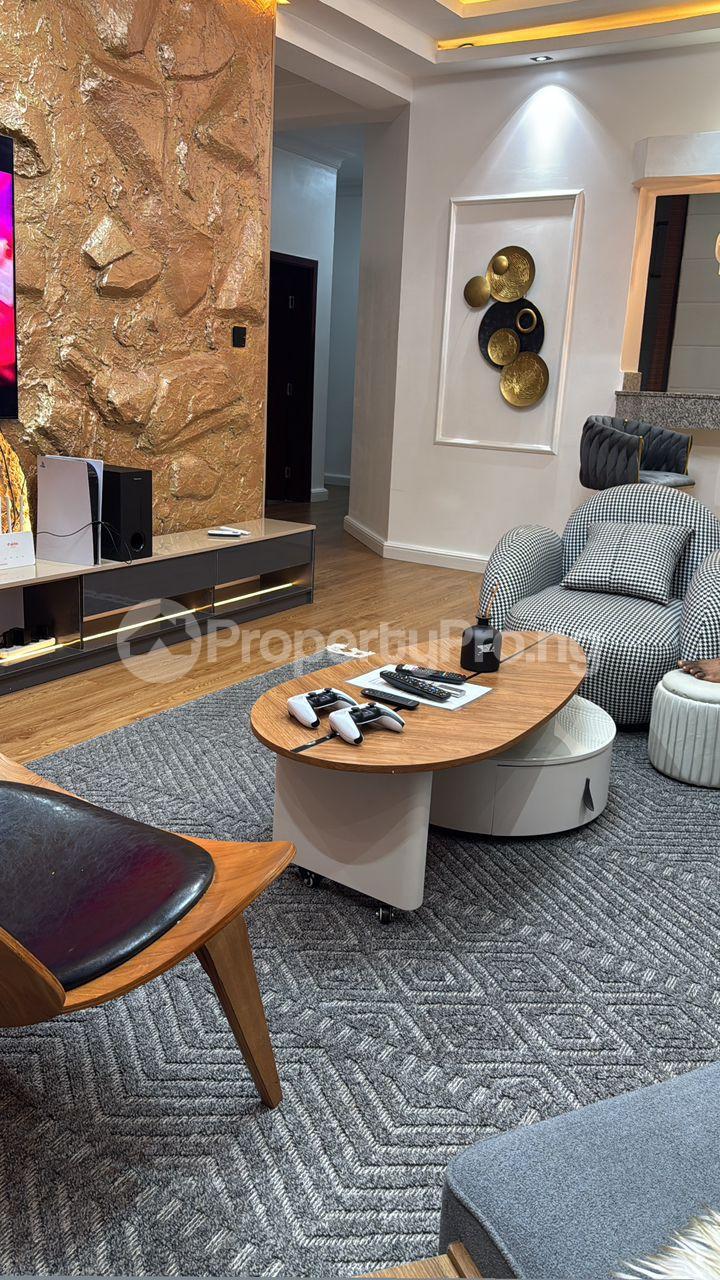 3 bedroom Flat / Apartment for shortlet Osapa london Lekki Lagos