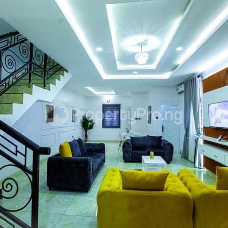 3 bedroom House for shortlet Millenuim/UPS Gbagada Lagos