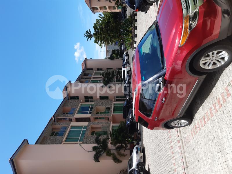 3 bedroom House for rent Off Club Road Bourdillon Ikoyi Lagos