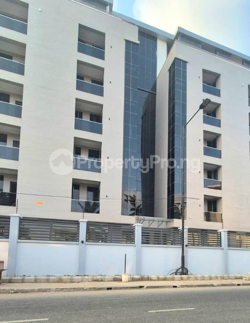 3 bedroom Flat / Apartment for sale Ikeja GRA Ikeja Lagos