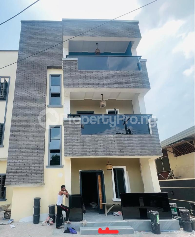 3 bedroom Flat / Apartment for sale Millenuim/UPS Gbagada Lagos