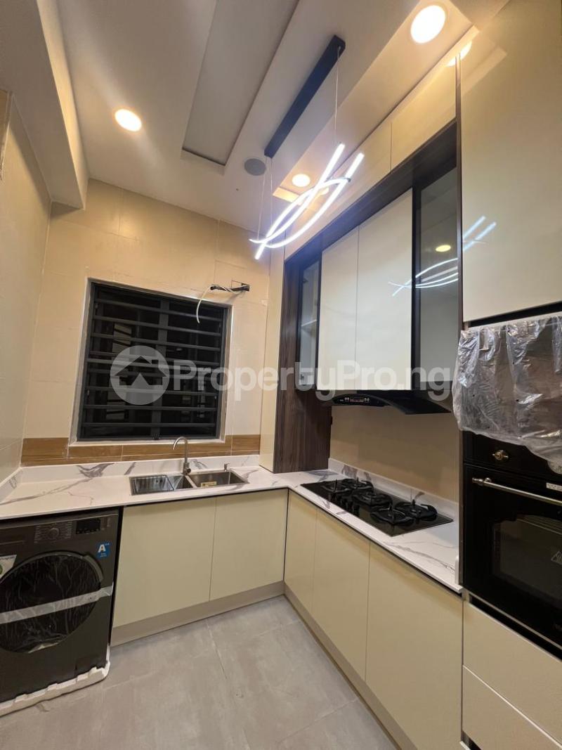 3 bedroom Flat / Apartment for sale Lekki Phase 1 Lekki Lagos