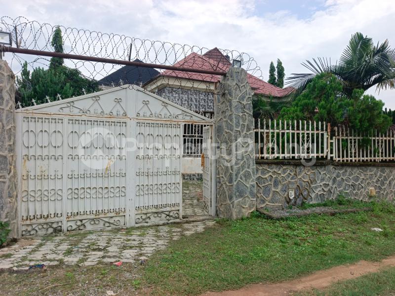 3 bedroom House for sale Lugbe District In An Estate. Airport Road. Abuja Nigeria. Lugbe Abuja
