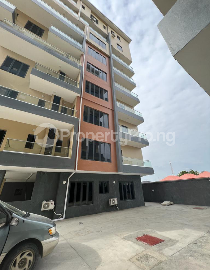3 bedroom Flat / Apartment for rent ONIRU Victoria Island Lagos