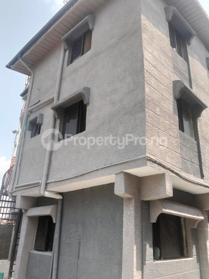 3 bedroom Flat / Apartment for rent Off Sunmola Mende Maryland Lagos