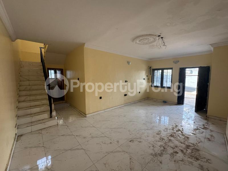 3 bedroom House for rent OGBA GRA Ogba Lagos