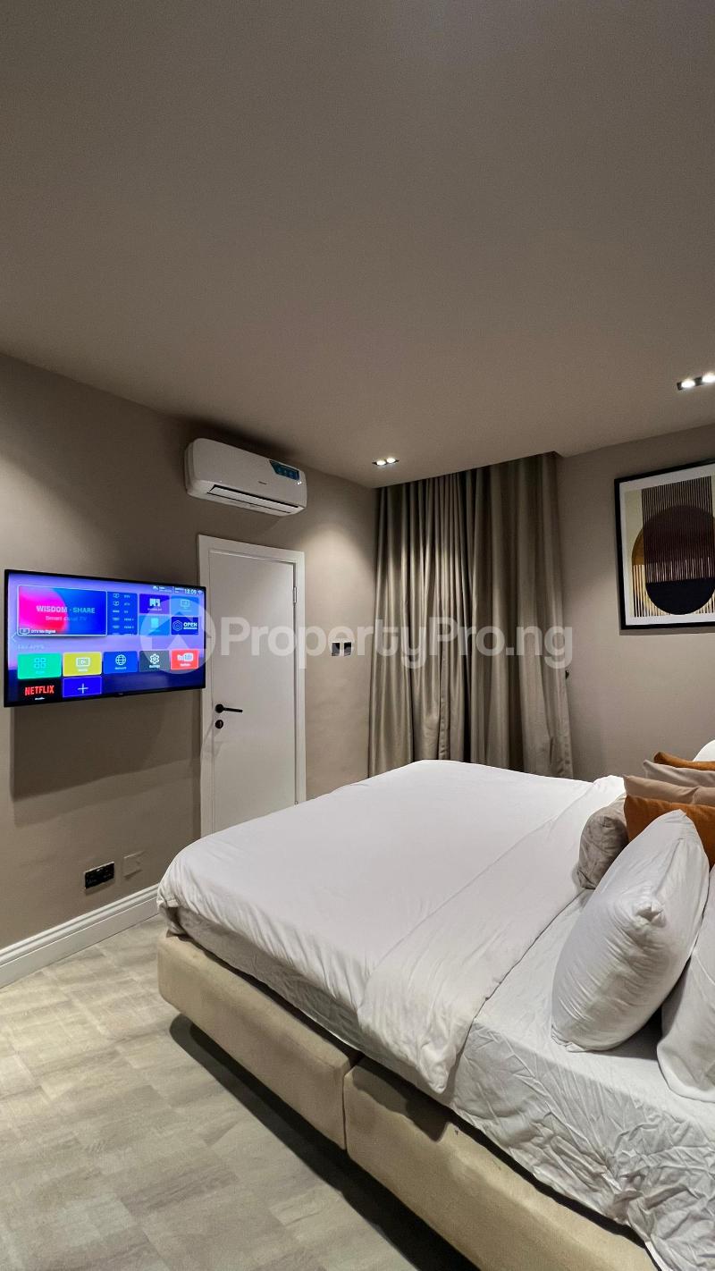 3 bedroom Flat / Apartment for shortlet Ikoyi Lagos