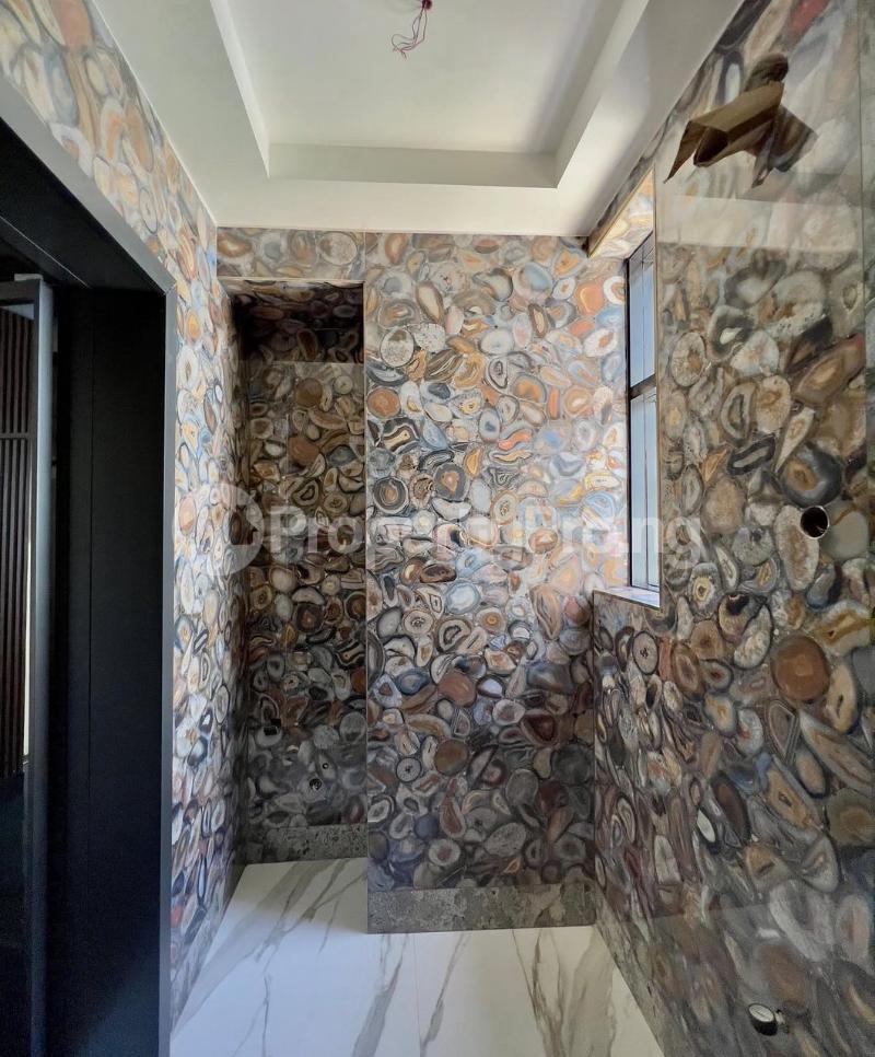 4 bedroom House for sale Victoria Island Lagos