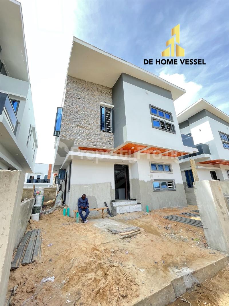 4 bedroom House for sale   Ikota Lekki Lagos