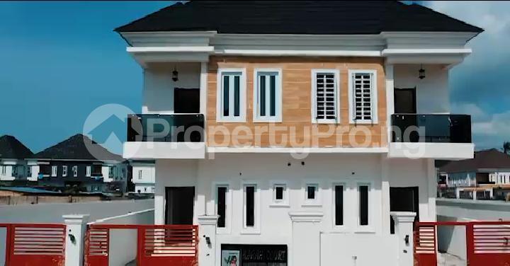 4 bedroom House for sale Orchid Road Lekki Lagos