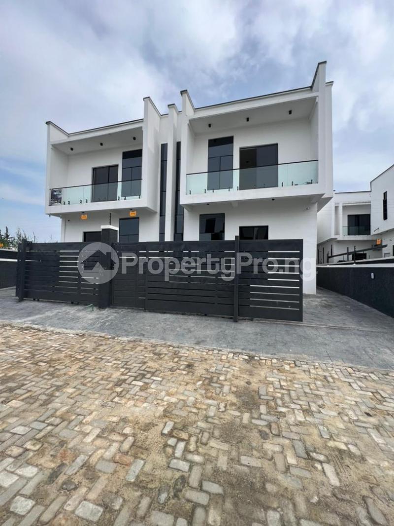 4 bedroom House for sale 2nd Toll Gate , Lekki Lekki Phase 2 Lekki Lagos - 0