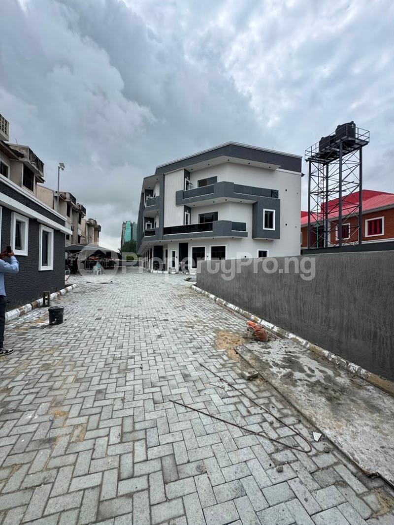 4 bedroom House for sale ONIRU Victoria Island Lagos