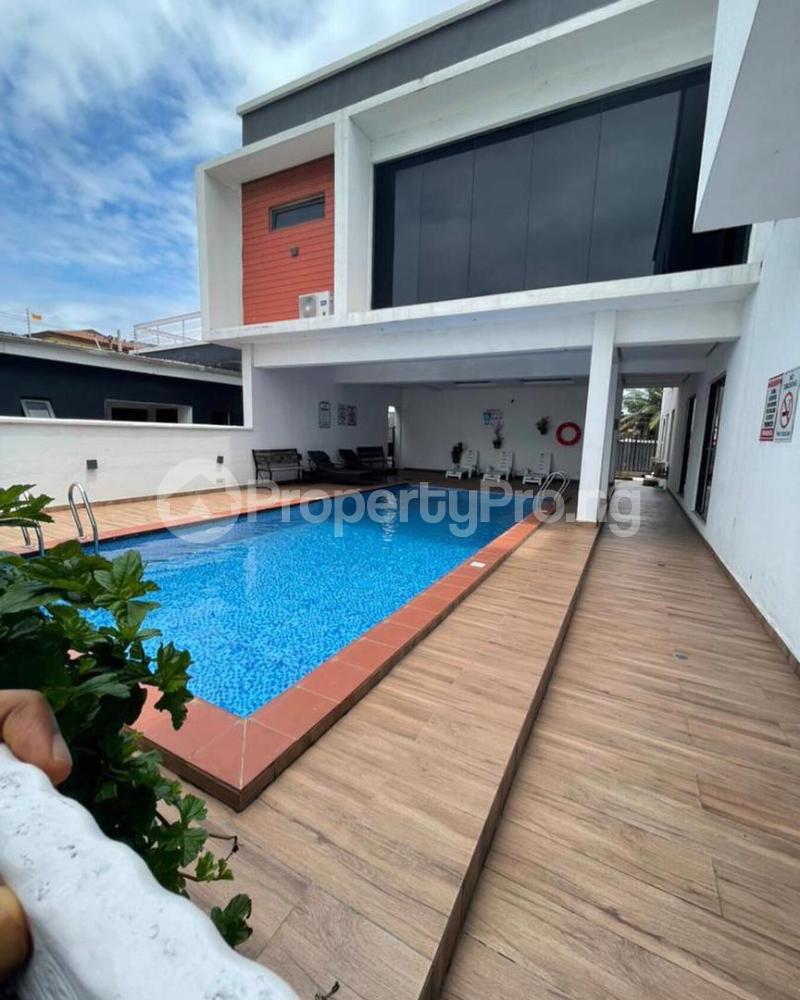 House for shortlet Ologolo Lekki Lagos