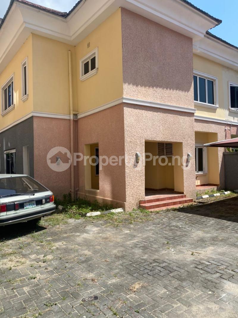 4 bedroom House for rent ONIRU Victoria Island Lagos
