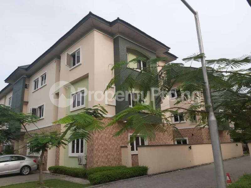 4 bedroom House for rent Osapa london Lekki Lagos