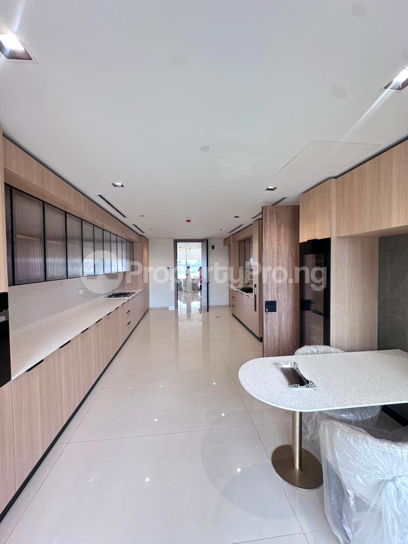 4 bedroom Flat / Apartment for sale Victoria Island Lagos