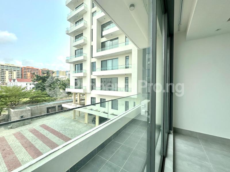 4 bedroom Flat / Apartment for rent Banana Island Ikoyi Lagos