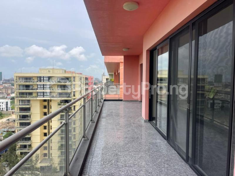 4 bedroom Flat / Apartment for sale Ocean Parade, Banana Island Ikoyi Lagos