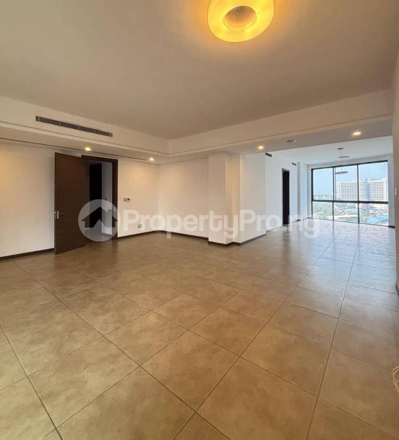 4 bedroom Flat / Apartment for rent Ademola Adetokunbo Victoria Island Lagos