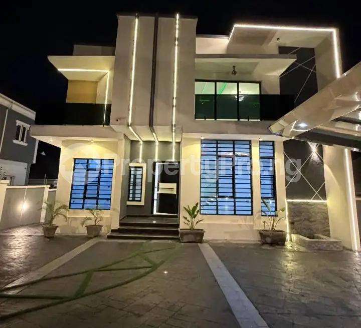 4 bedroom House for sale Carlton Gate Estate, Akobo Ibadan Oyo