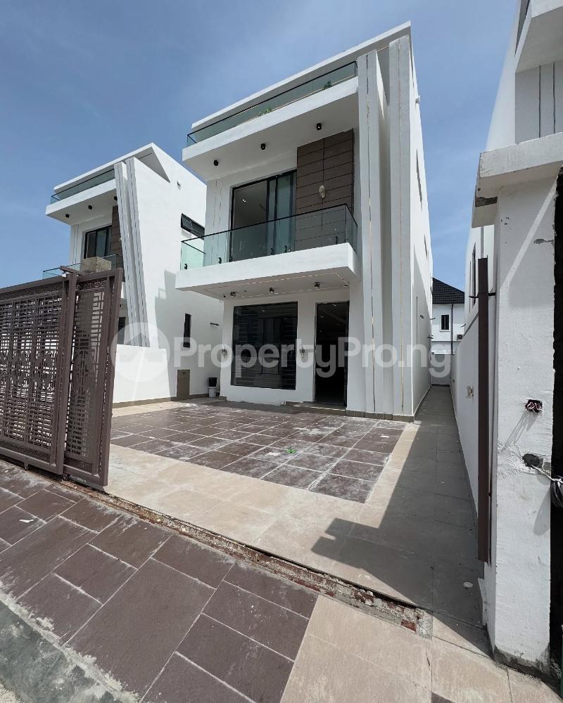 4 bedroom House for sale chevron Lekki Lagos