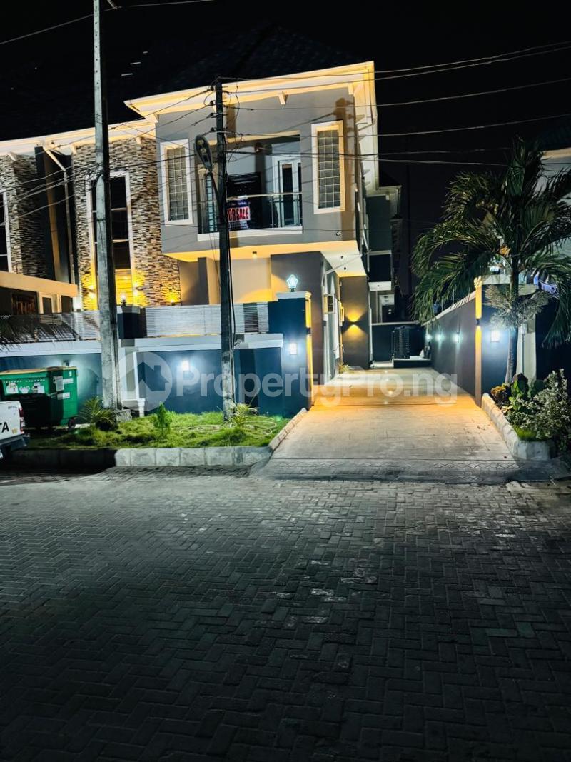 4 bedroom House for sale chevron Lekki Lagos