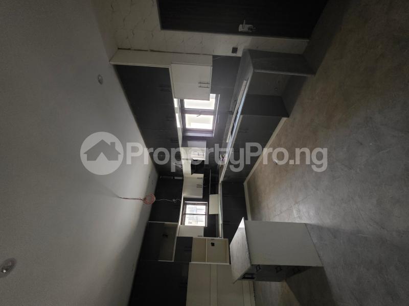 4 bedroom House for sale Guzape Abuja