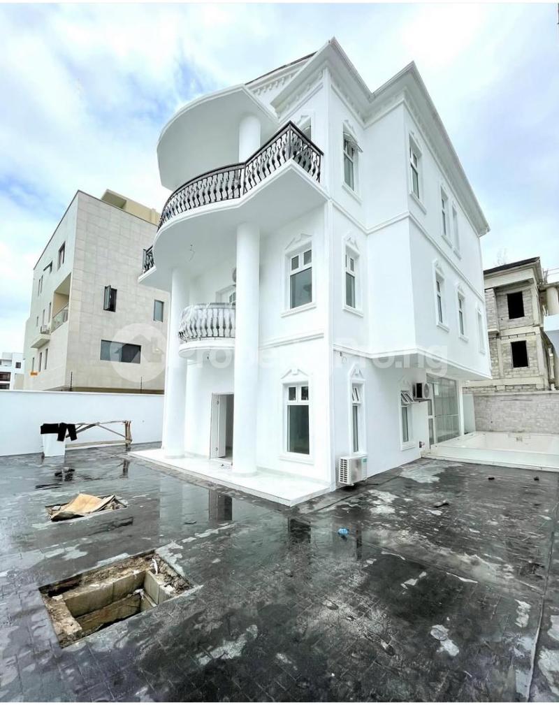 4 bedroom House for sale Banana Island Ikoyi Lagos