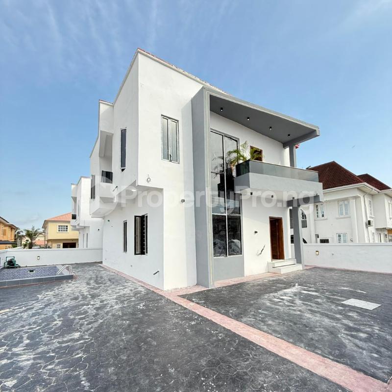 4 bedroom House for sale Crown Estate Ajah Lagos