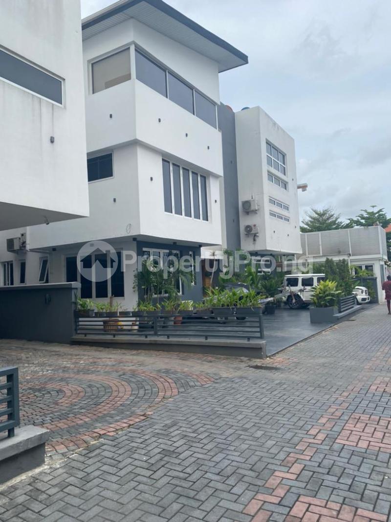 4 bedroom House for rent Banana Island Ikoyi Lagos