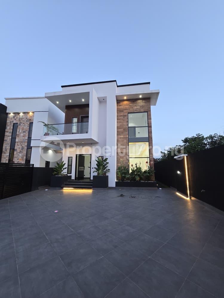 4 bedroom House for sale Centenary City Enugu Enugu