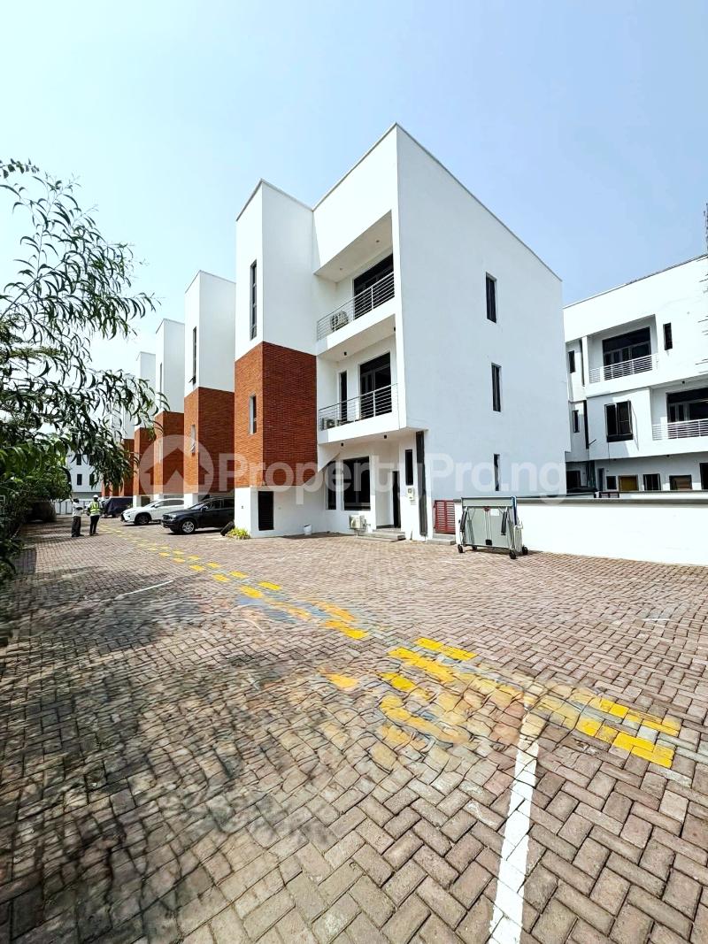 4 bedroom House for rent Lekki Phase 1 Lekki Lagos