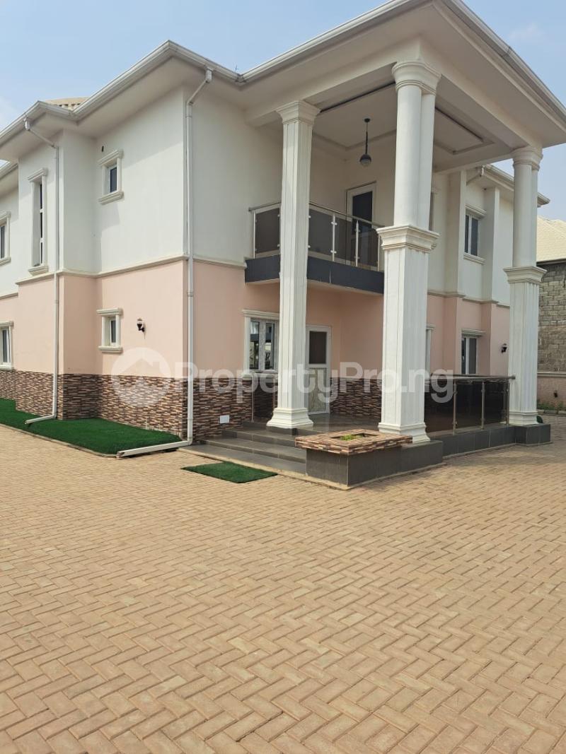 4 bedroom House for sale Lugbe Abuja Lugbe Abuja