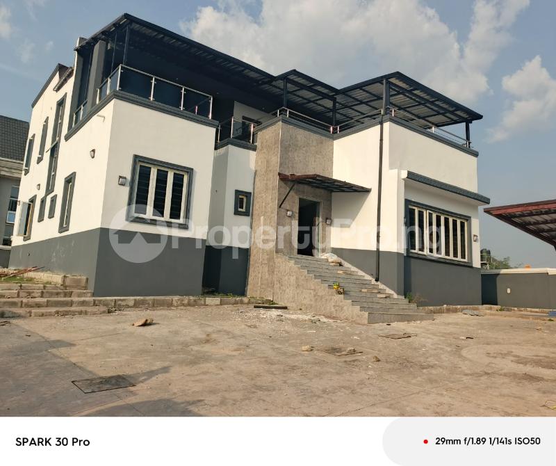 4 bedroom House for rent Along Von Garden Estate Road Lugbe Abuja