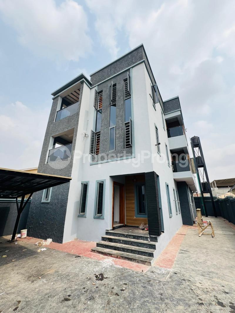 4 bedroom House for sale Kolapo Ishola Gra Akobo Ibadan Oyo