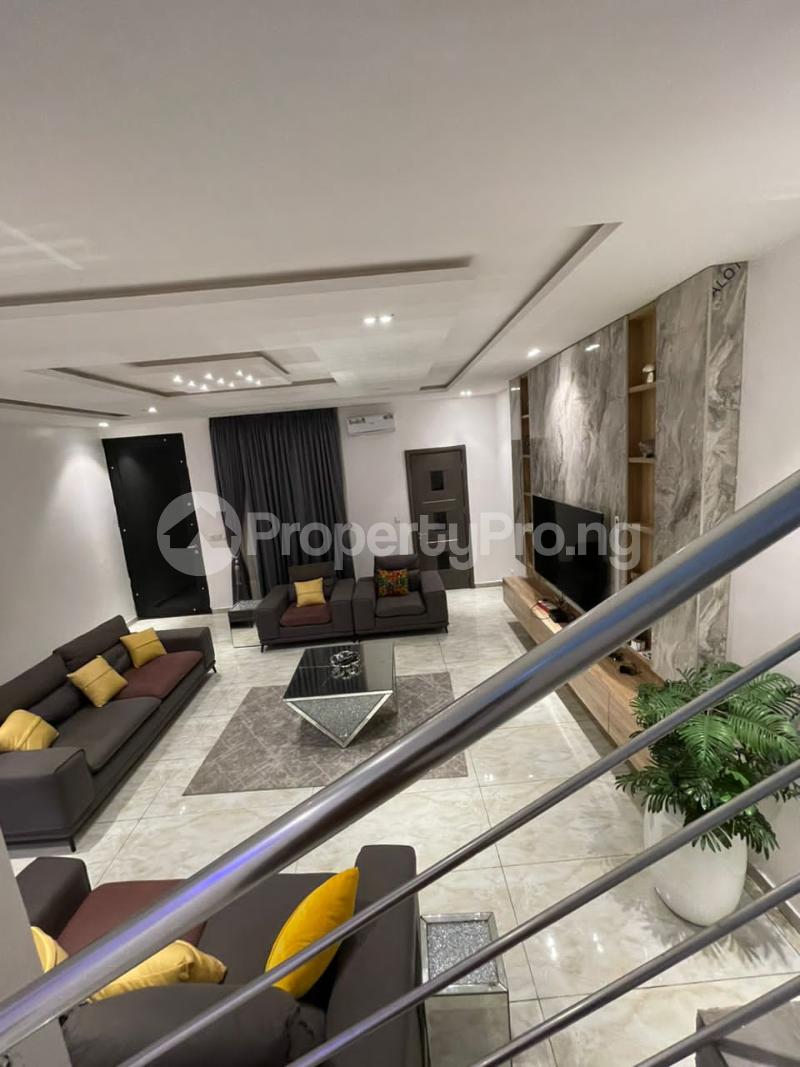 4 bedroom House for shortlet Victoria Island Lagos