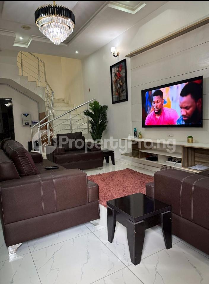 4 bedroom Flat / Apartment for shortlet Lekki Lagos - 0