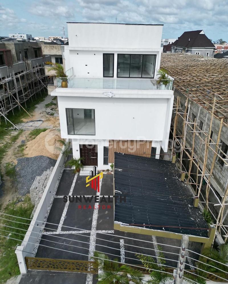 4 bedroom House for sale orchid Lekki Lagos