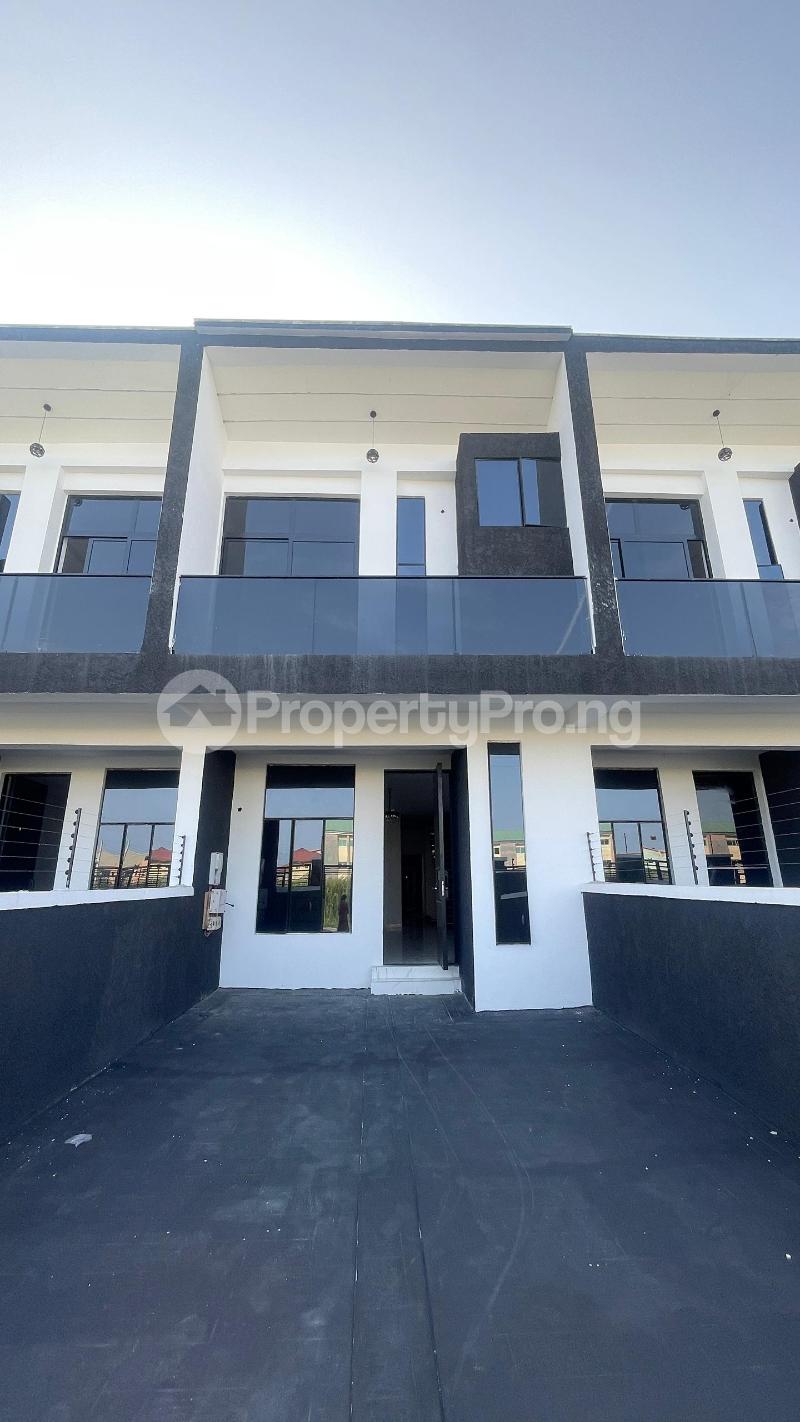 4 bedroom House for sale Ikota Lekki Lagos