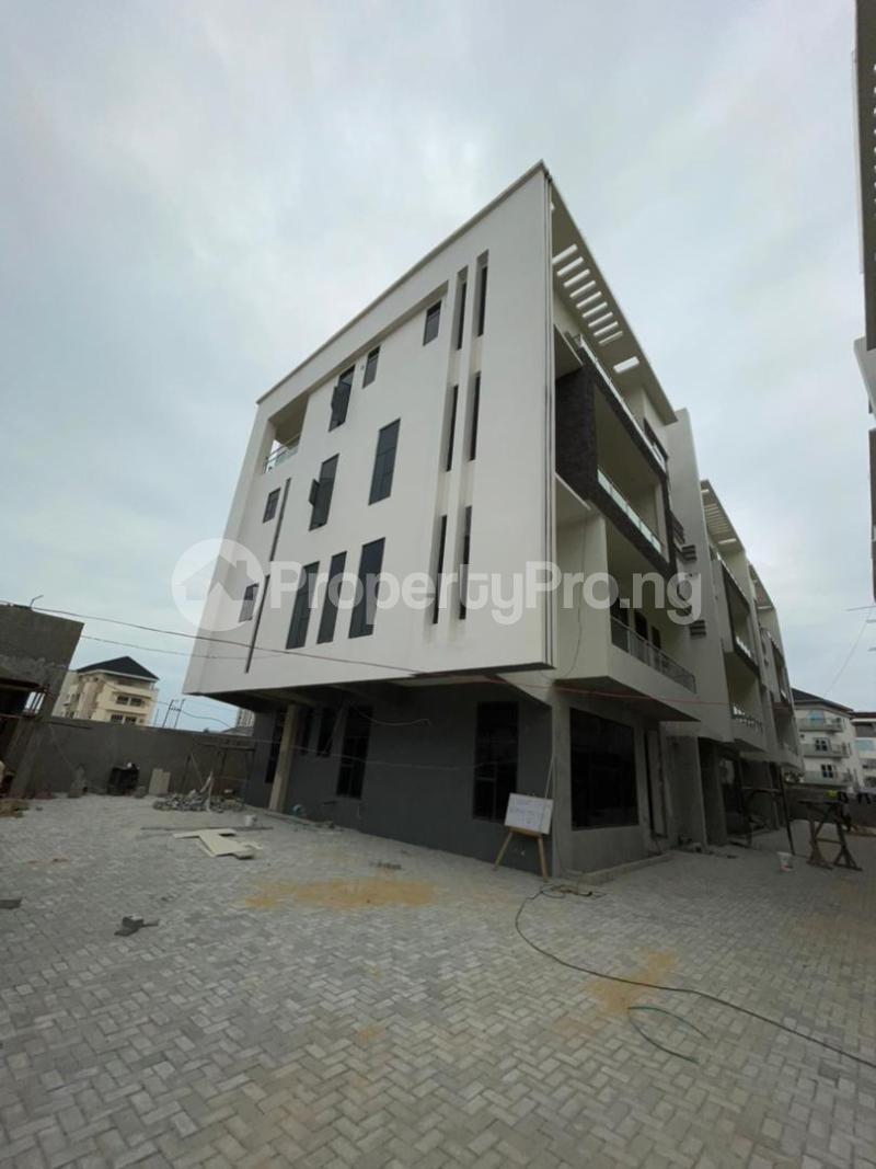 4 bedroom House for sale   ONIRU Victoria Island Lagos