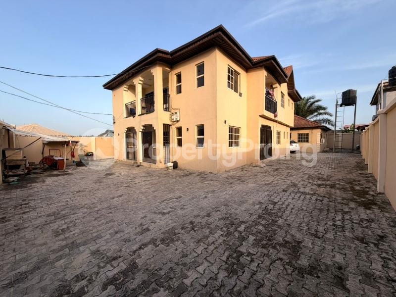 4 bedroom Flat / Apartment for rent Eputu Ibeju-Lekki Lagos