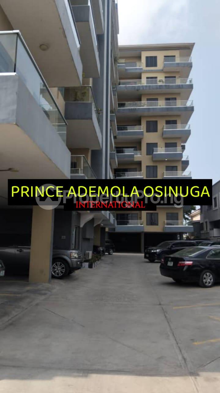 4 bedroom Flat / Apartment for sale ONIRU Victoria Island Lagos