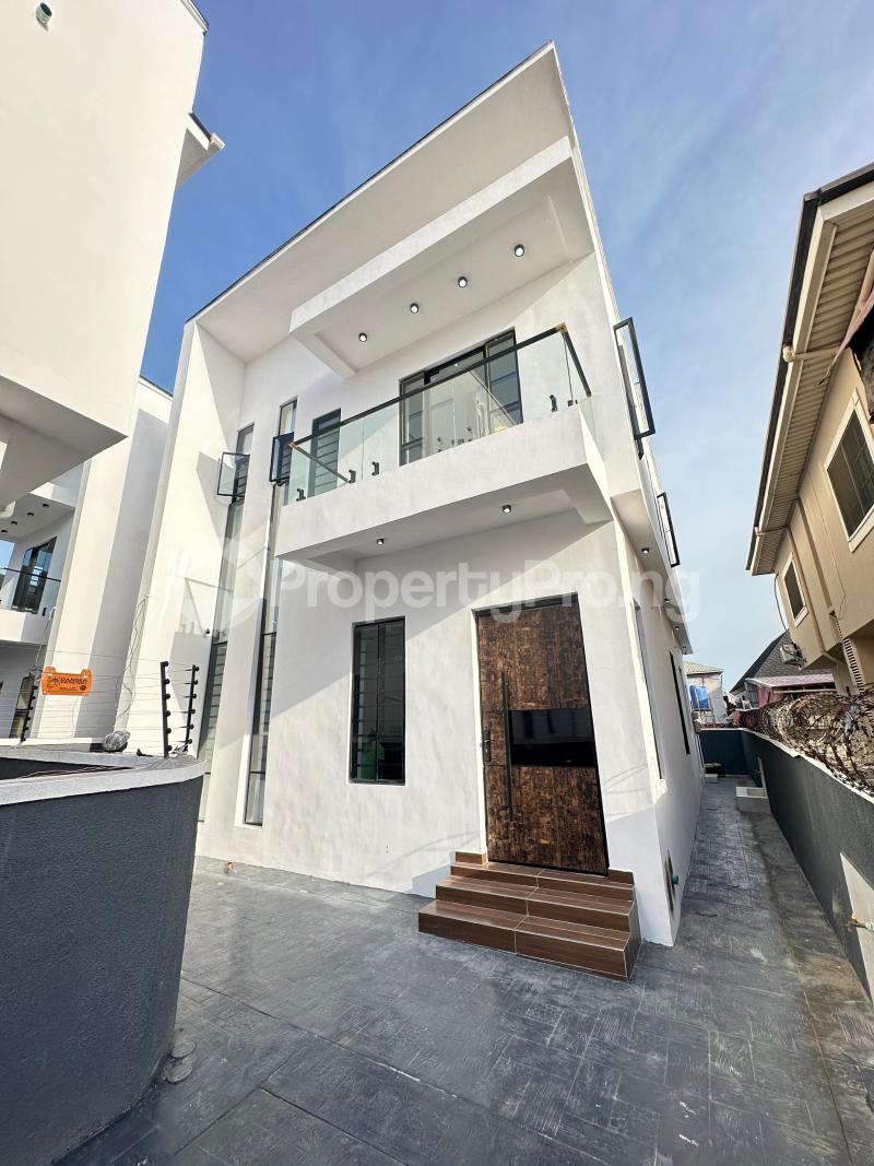 4 bedroom House for sale Off Lekki-Epe Expressway Ajah Lagos
