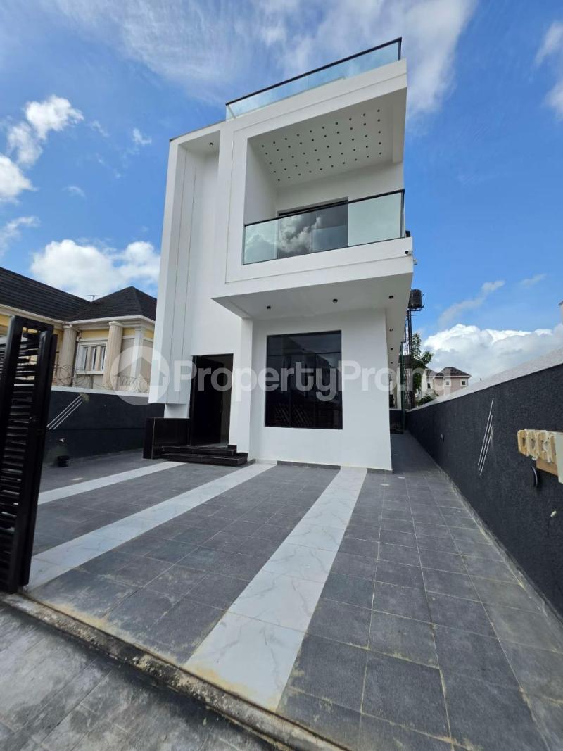 4 bedroom House for sale Thomas estate Ajah Lagos