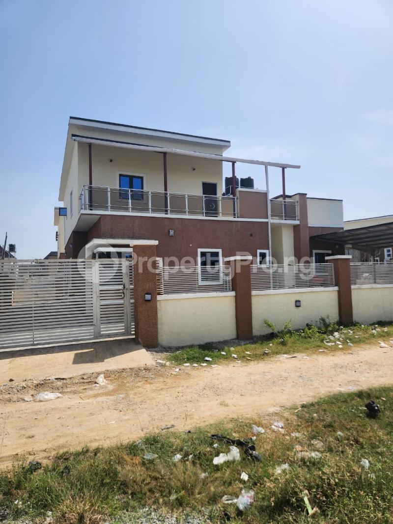 4 bedroom House for sale Opposite Dunamis Glory Dome Church Lugbe Abuja