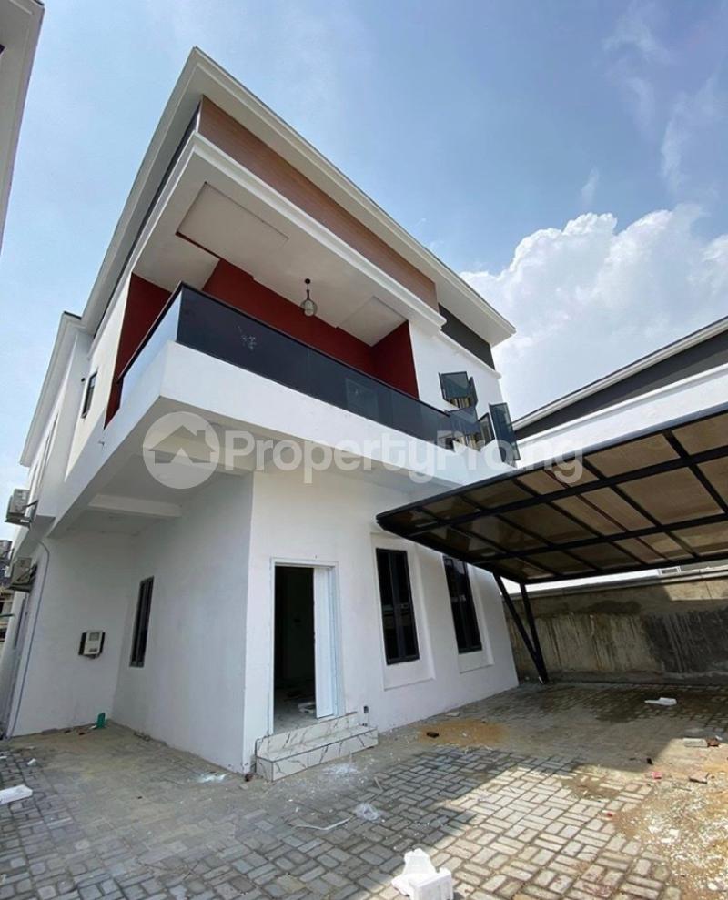 4 bedroom House for sale 2nd Toll Gate Lekki Lagos