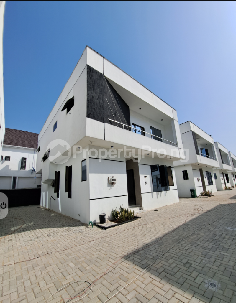 4 bedroom House for sale orchid Lekki Lagos