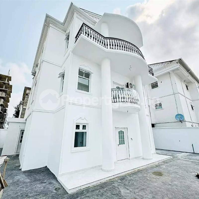 4 bedroom House for sale Banana Island Ikoyi Lagos